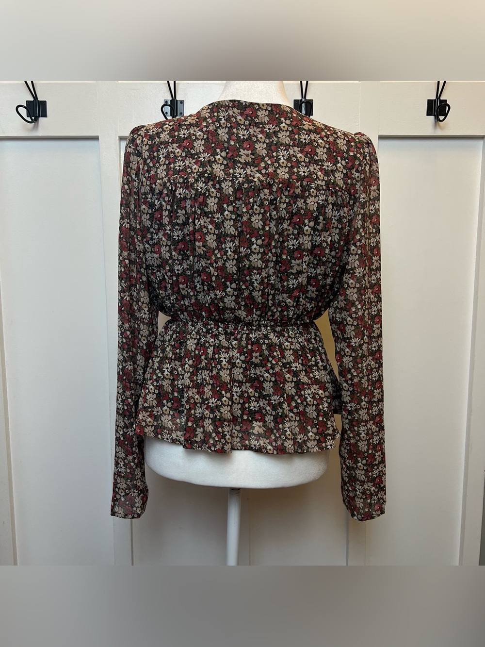 Entro Sz Small Ditzy Floral Peplum Blouse Top Sheer Long Sleeve Boho Cottagecore - Picture 6 of 9